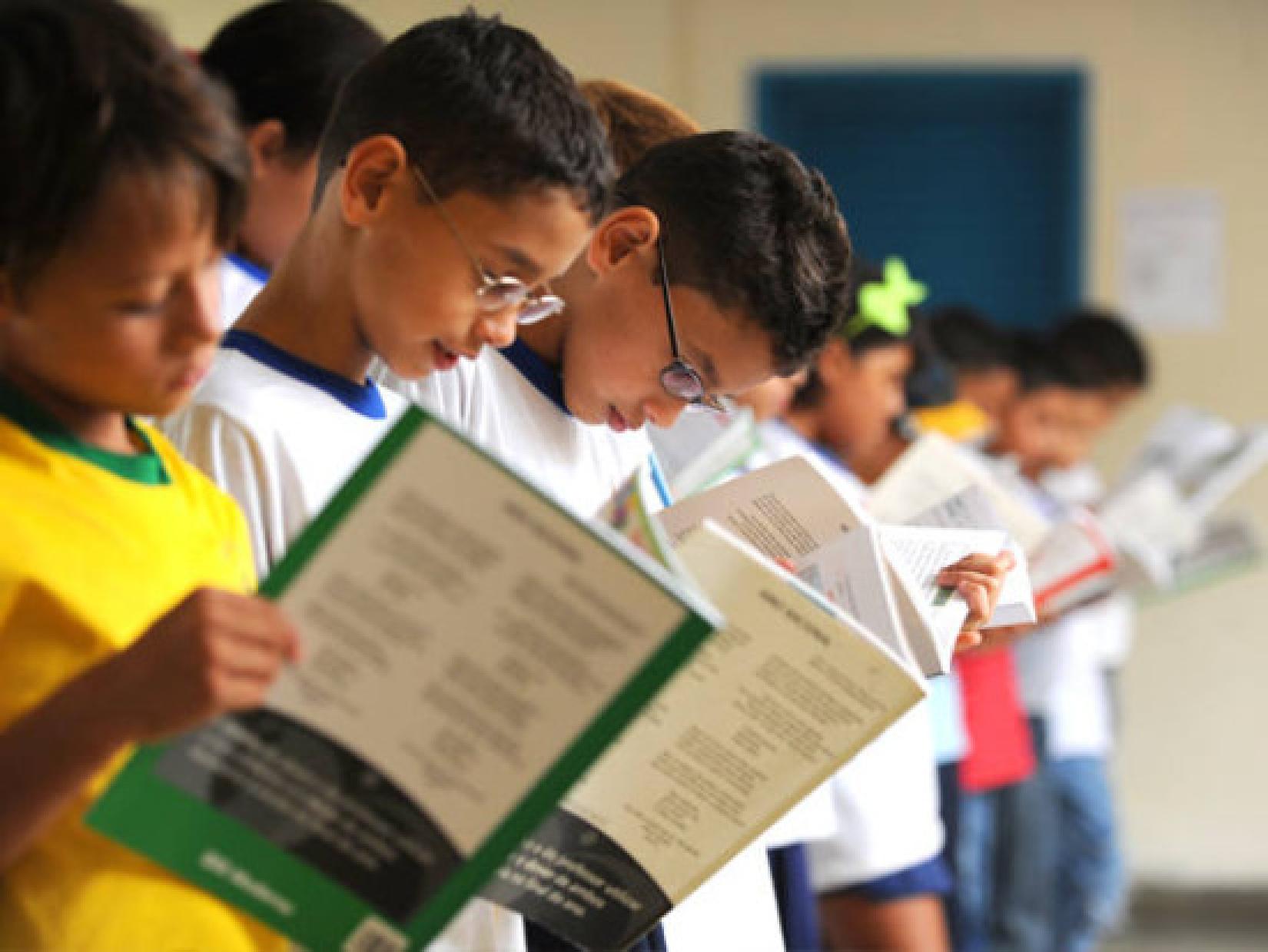Para muitas crianças brasileiras, a educação ainda é um sonho distante. UNICEF quer garantir que nenhum jovem fique fora da escola e que todos tenham acesso a um ensino de qualidade. Foto: EBC
