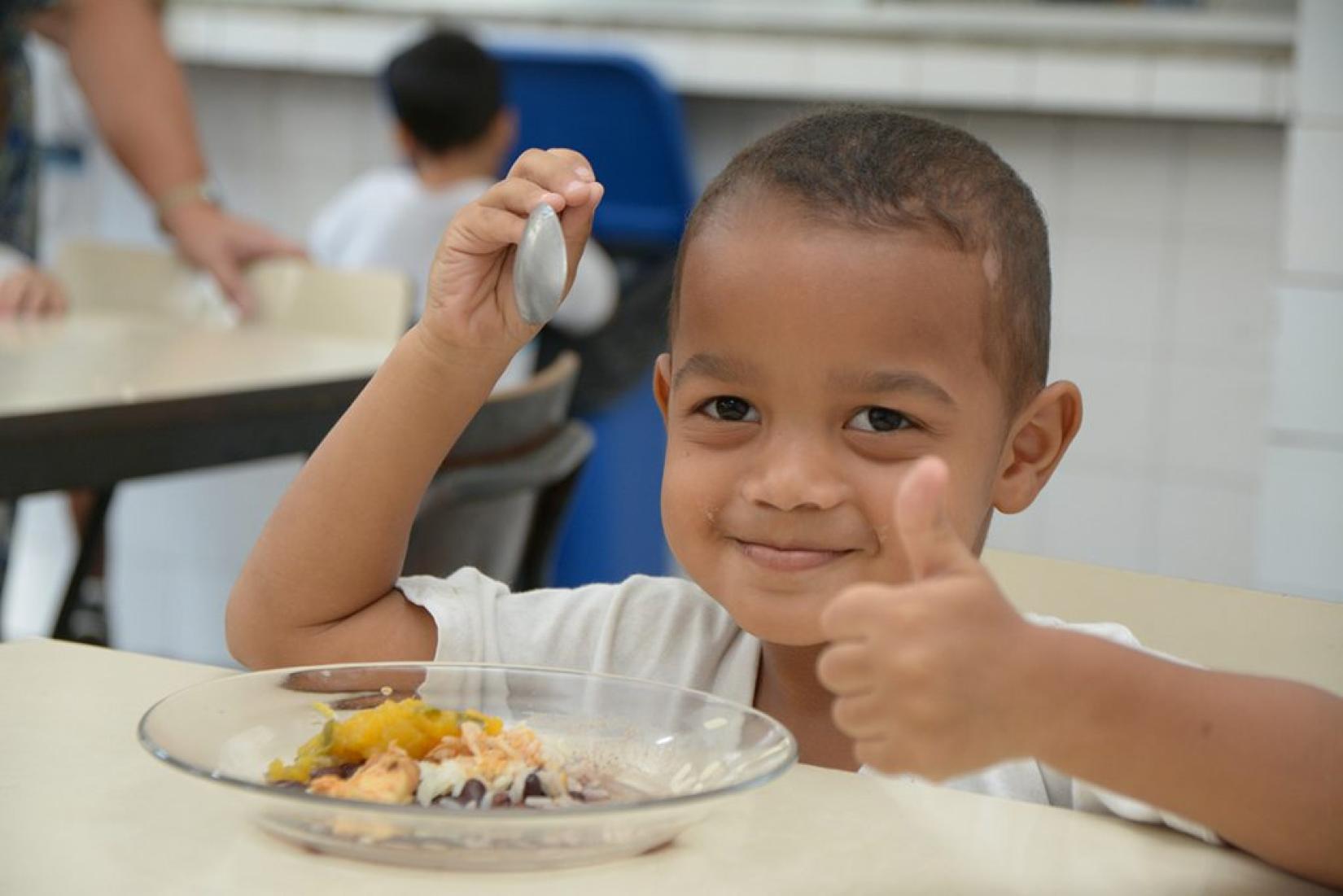 A reunião lembrou que Brasil, como um dos primeiros países a assumir o compromisso com a Década de Ação sobre a Nutrição, se comprometeu internacionalmente com a melhora da qualidade da alimentação da população e com a promoção de um sistema alimentar sustentável. Foto: Prefeitura do Rio de Janeiro