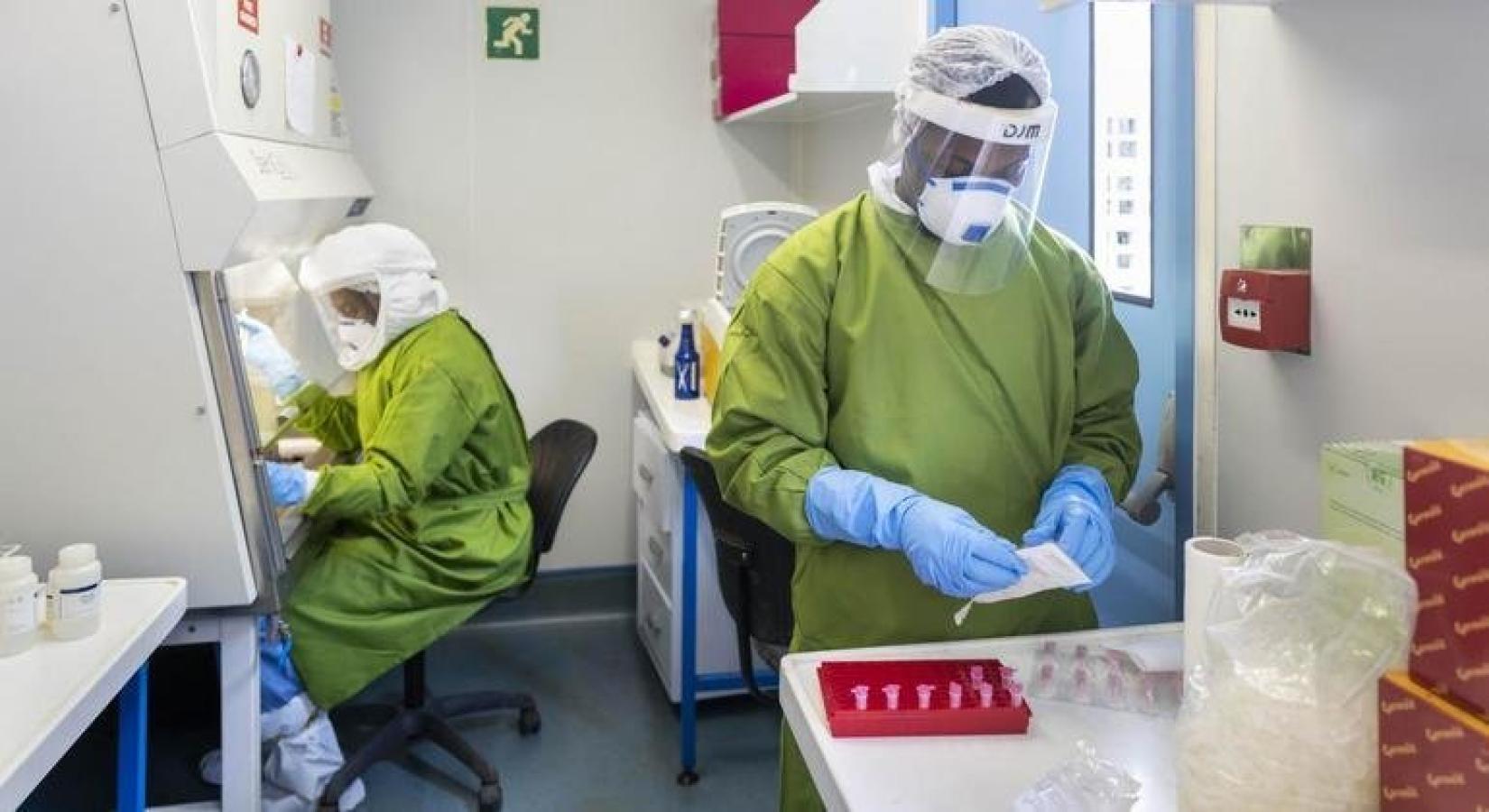 A Organização Mundial da Saúde está ajudando os países a aumentarem a capacidade de testagem para SARS-CoV-2, o vírus que causa a COVID-19.