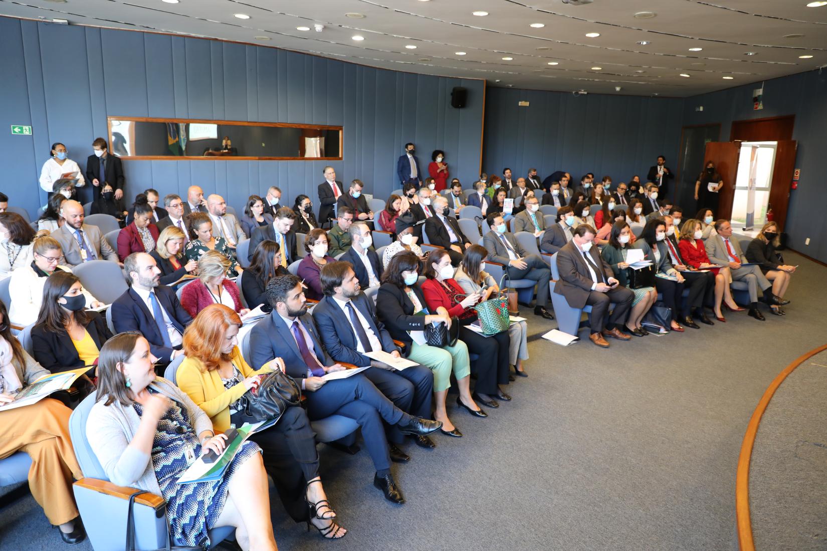 Mais de 100 pessoas, representantes dos poderes Executivo, Legislativo e Judiciário, estiveram no evento de lançamento do processo de elaboração do novo Marco de Cooperação da ONU.