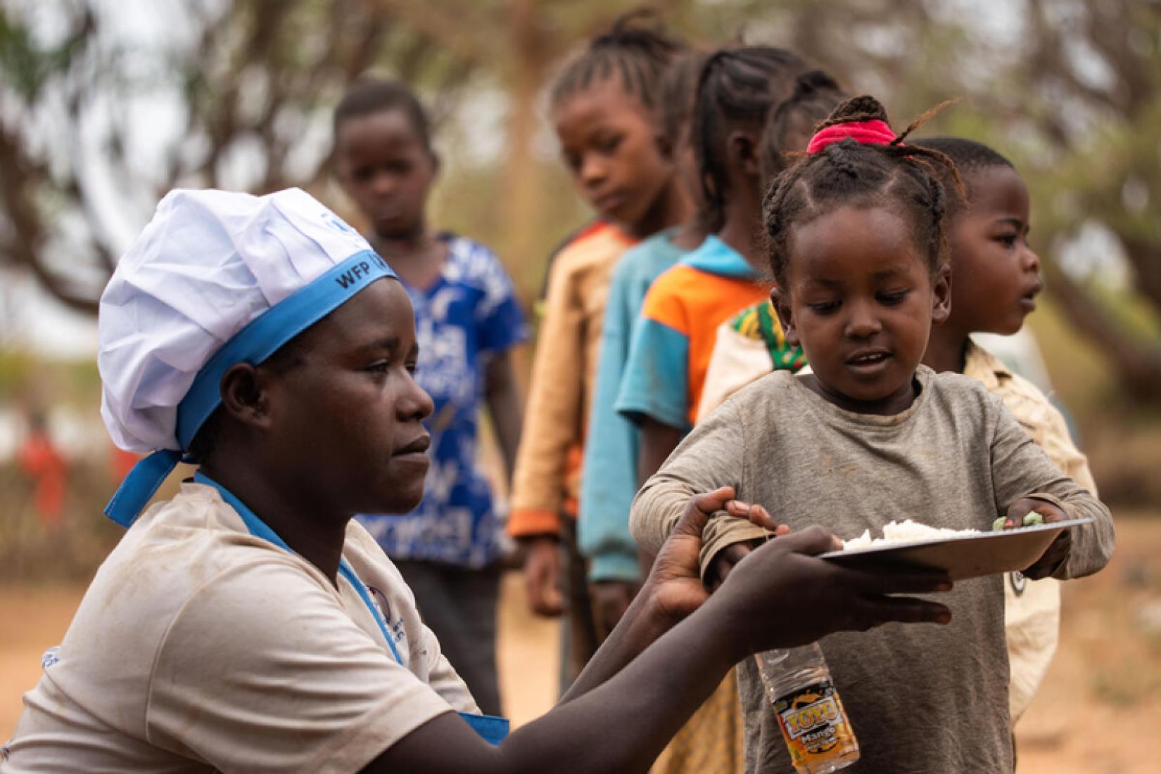 Estudo Etíope do Custo da Fome de 2013 revelou que cerca de 28% da mortalidade infantil nacional está associada à subnutrição.