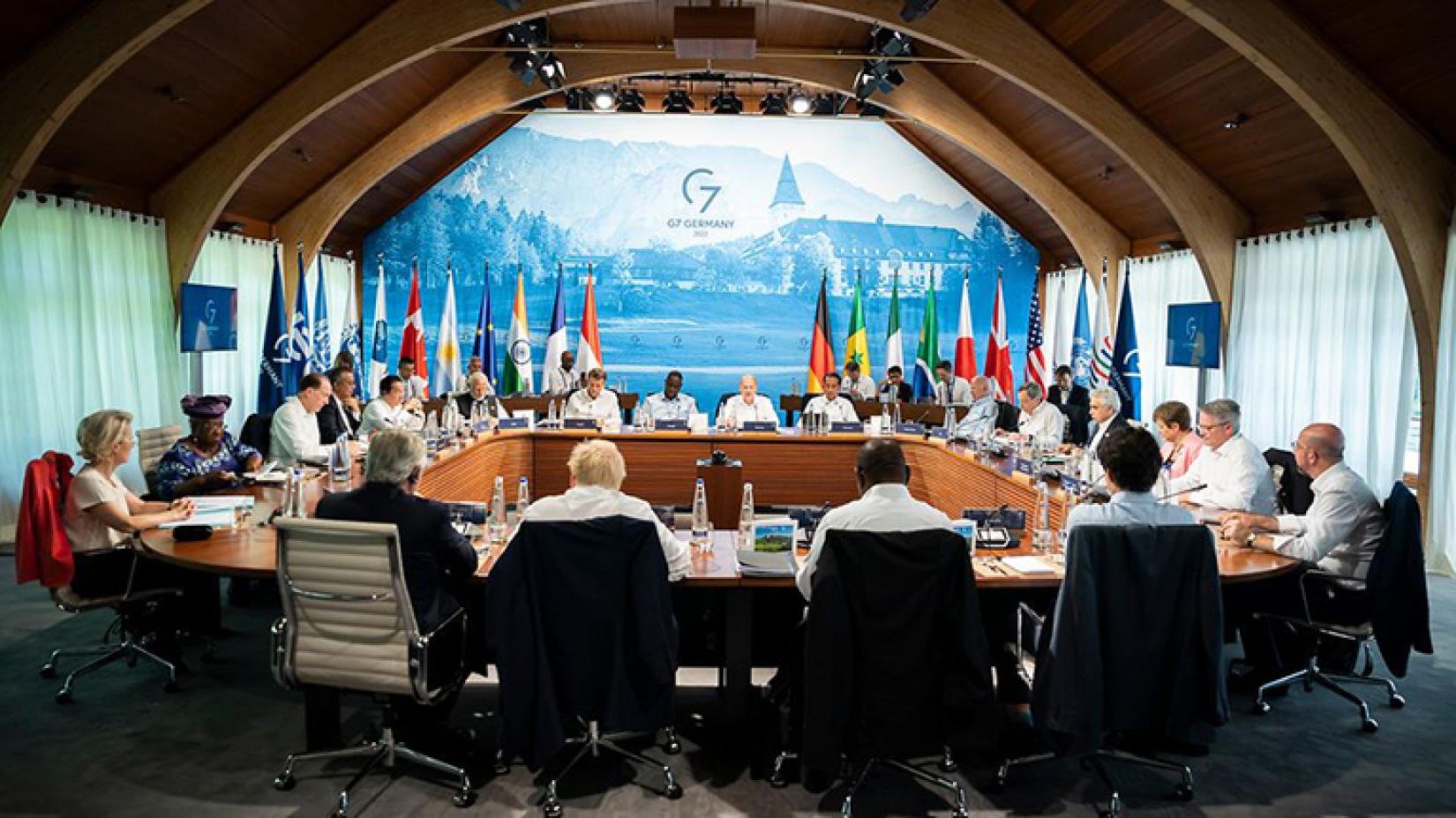 Novos compromissos dos líderes do G7, abrangendo igualdade de gênero, combate à inflação, mudança climática e apoio a uma transição justa para um futuro sustentável e inclusivo, foram bem recebidos pela OIT.