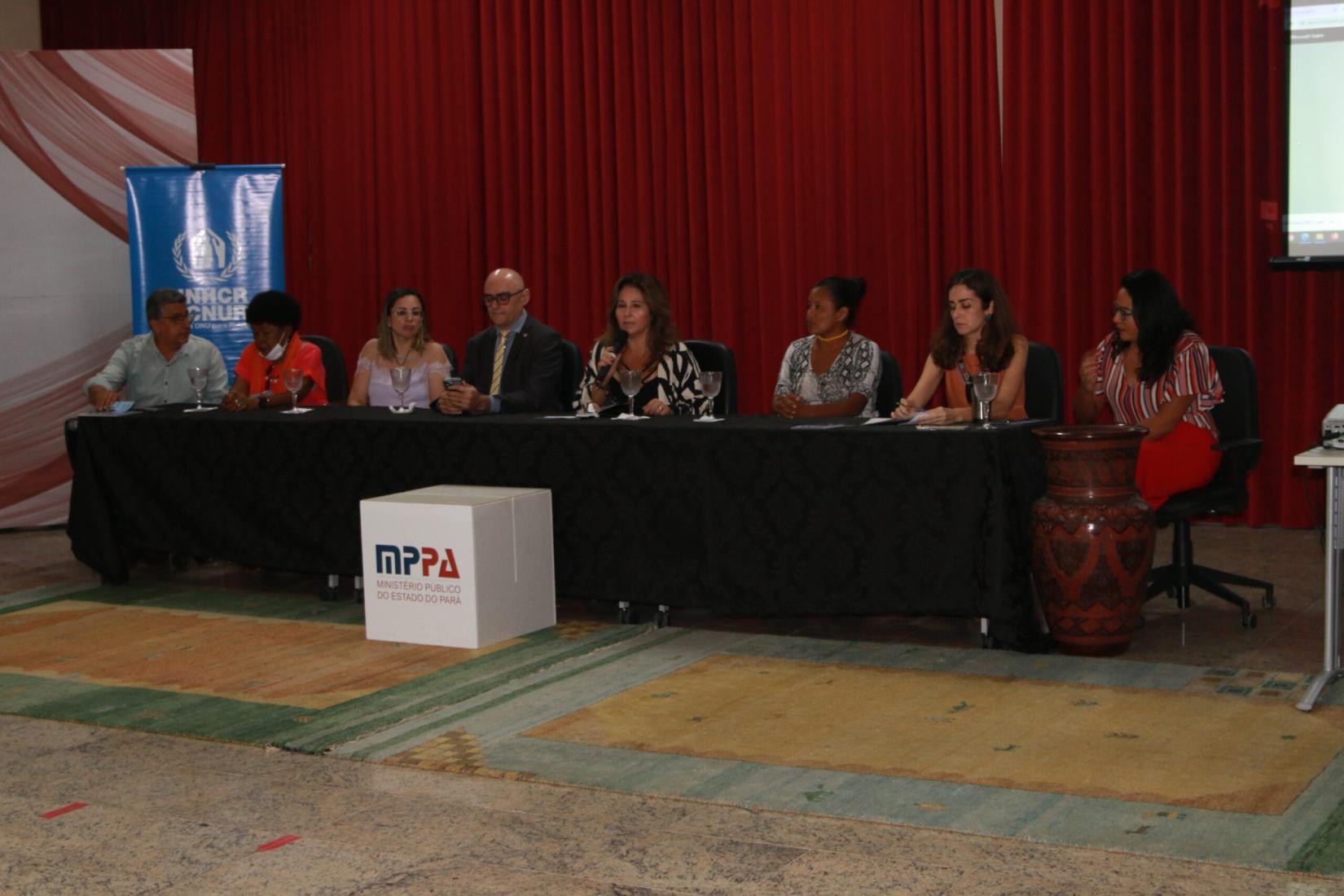 Evento de lançamento da publicação “Ministério Público Estadual e os direitos de pessoas indígenas refugiadas e imigrantes” em Belém (PA).