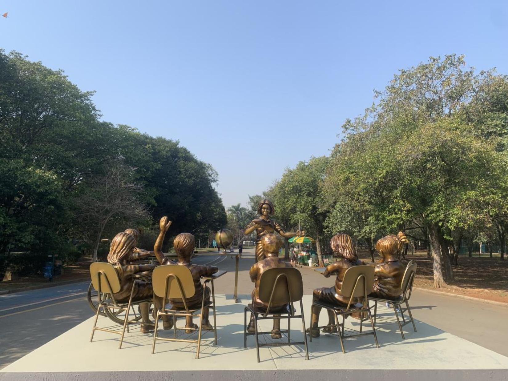Monumento à Educação na cidade de São Paulo