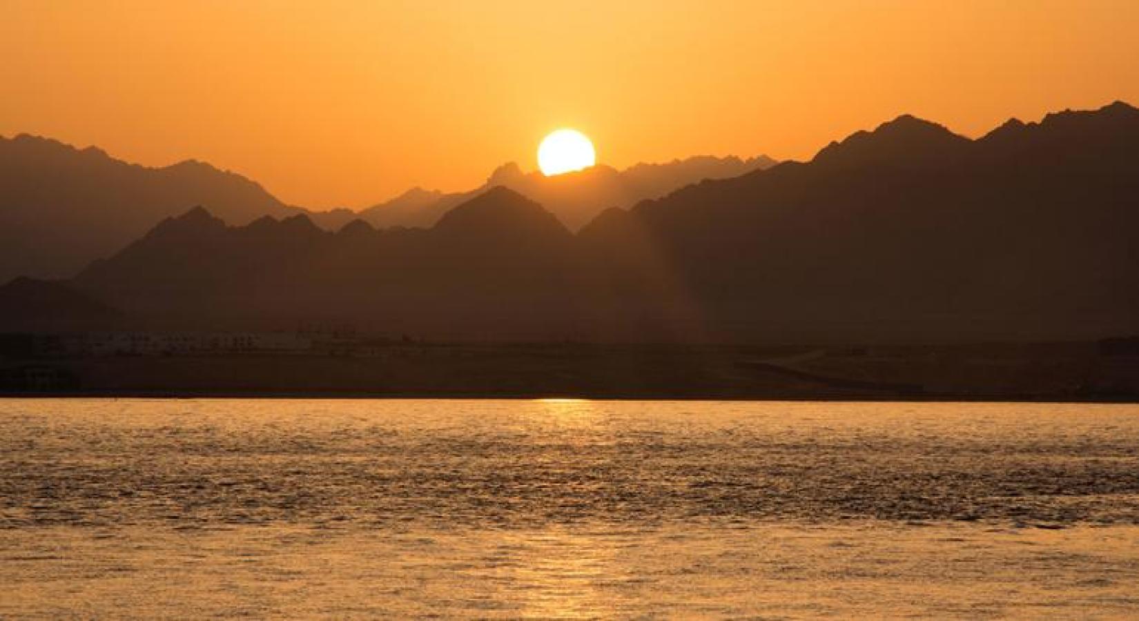 A silhueta das montanhas em Sharm El-Sheikh, no Egito, onde acontece em novembro a COP27.
