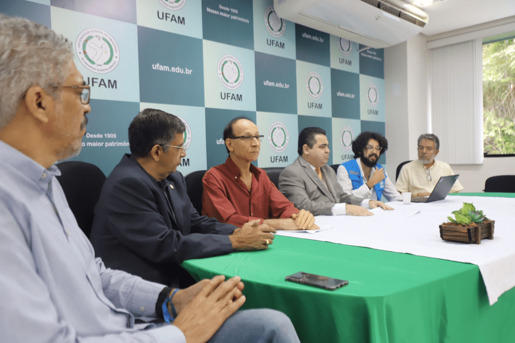 Anúncio de adesão à Cátedra Sérgio Vieira de Mello na Universidade Federal do Amazonas (UFAM).