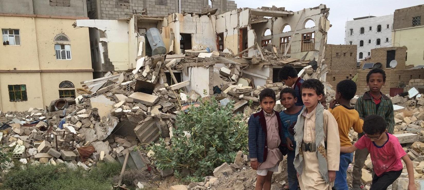 O Iêmen é uma das piores crises humanitárias do mundo, com 24 milhões de pessoas afetadas.