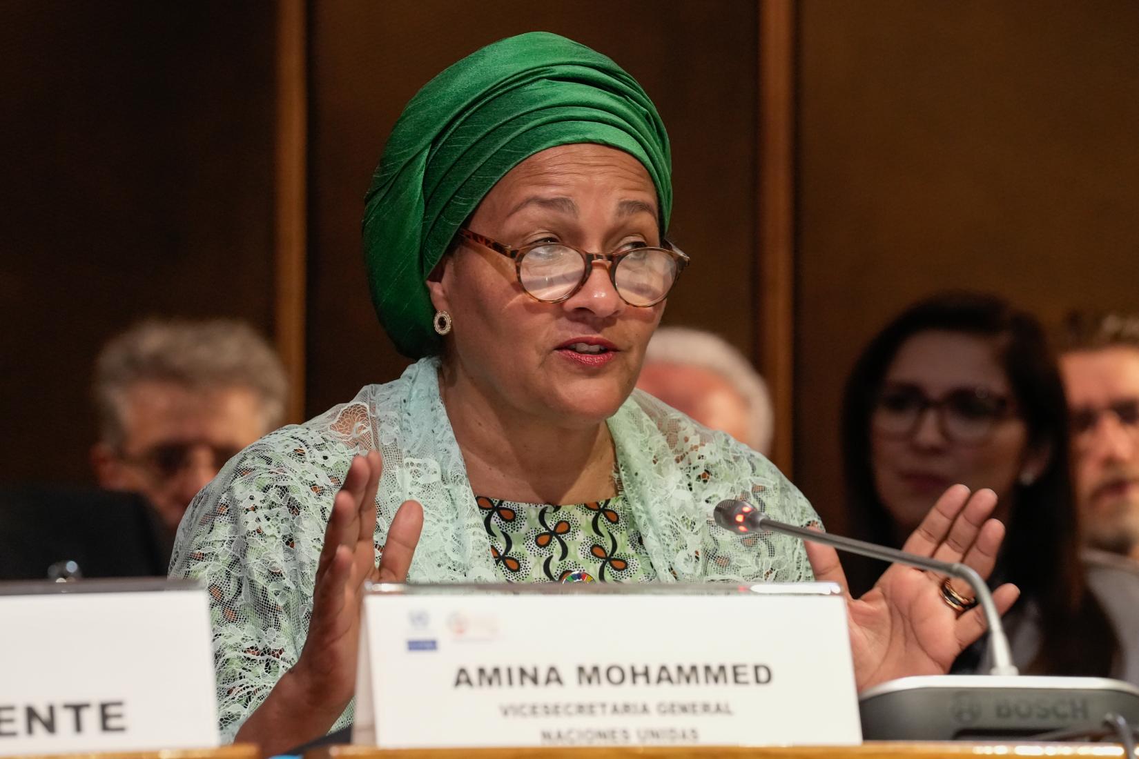 Amina Mohammed, secretária-geral adjunta das Nações Unidas, durante a abertura da Sexta Reunião do Fórum dos Países da América Latina e do Caribe sobre Desenvolvimento Sustentável.  
