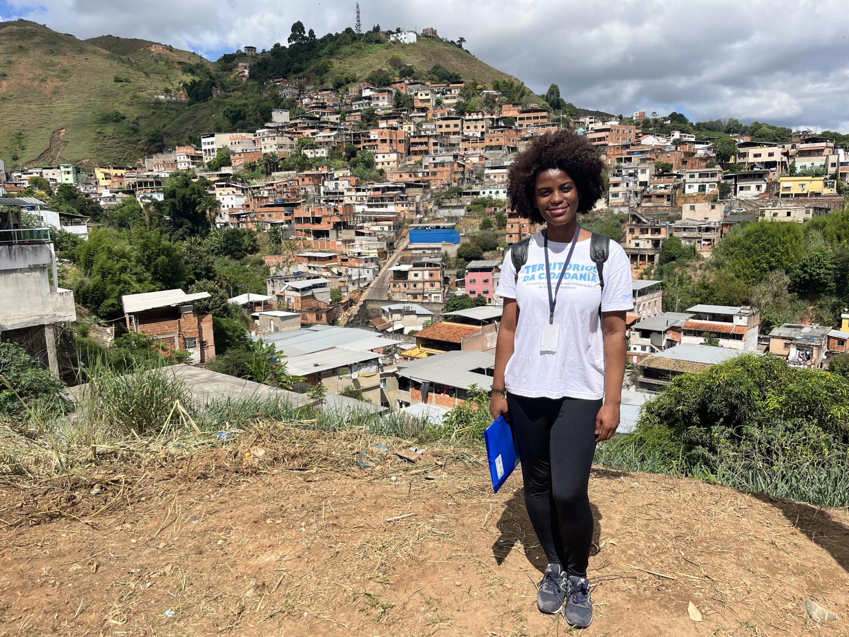 A geógrafa Elaine Cristóvão Coelho visitou comunidade em Juiz de Fora (MG) quando estagiava no ONU-Habitat