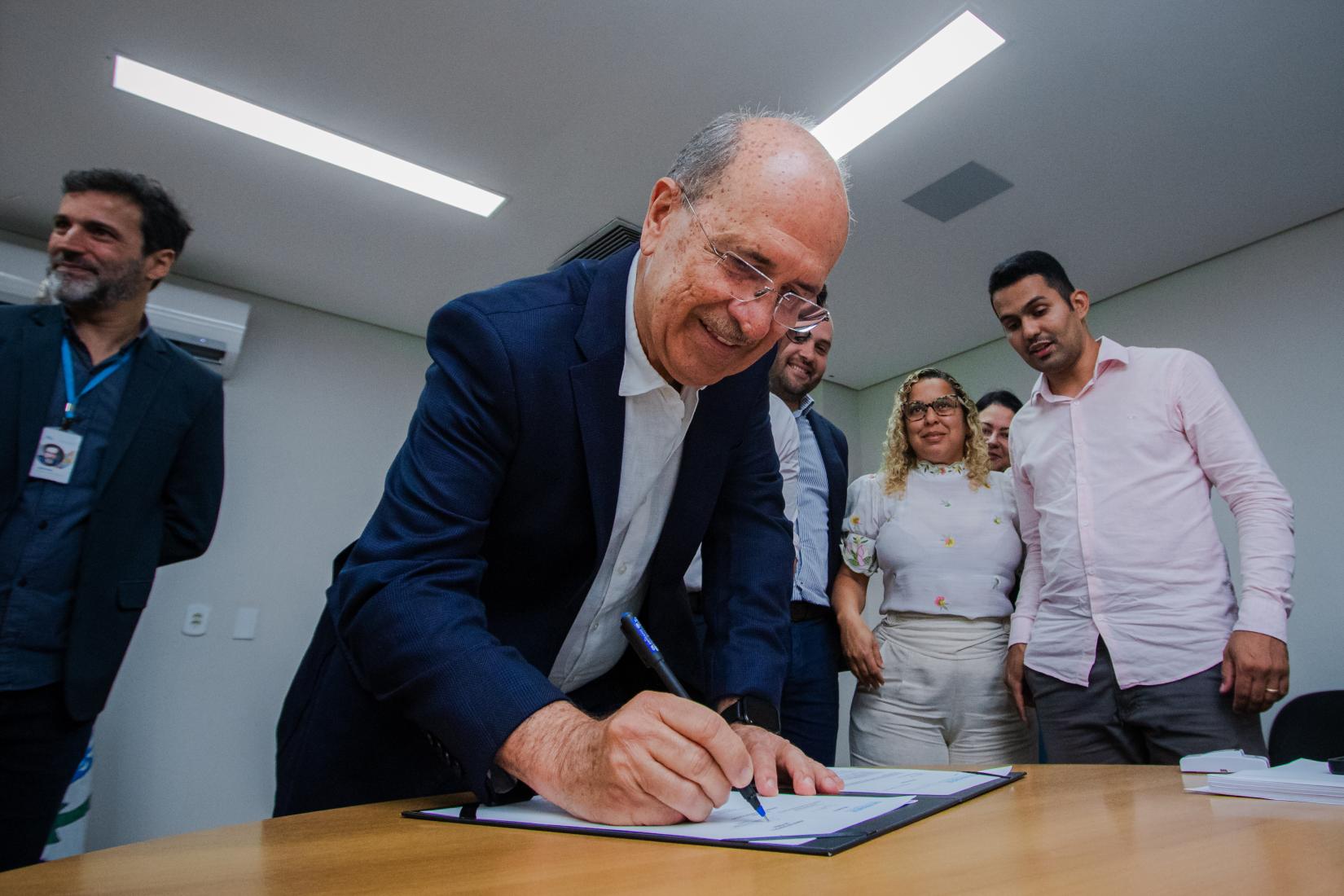 Assinatura da Carta de Parceria com prefeitos dos municípios participantes aconteceu no Palácio República dos Palmares. 