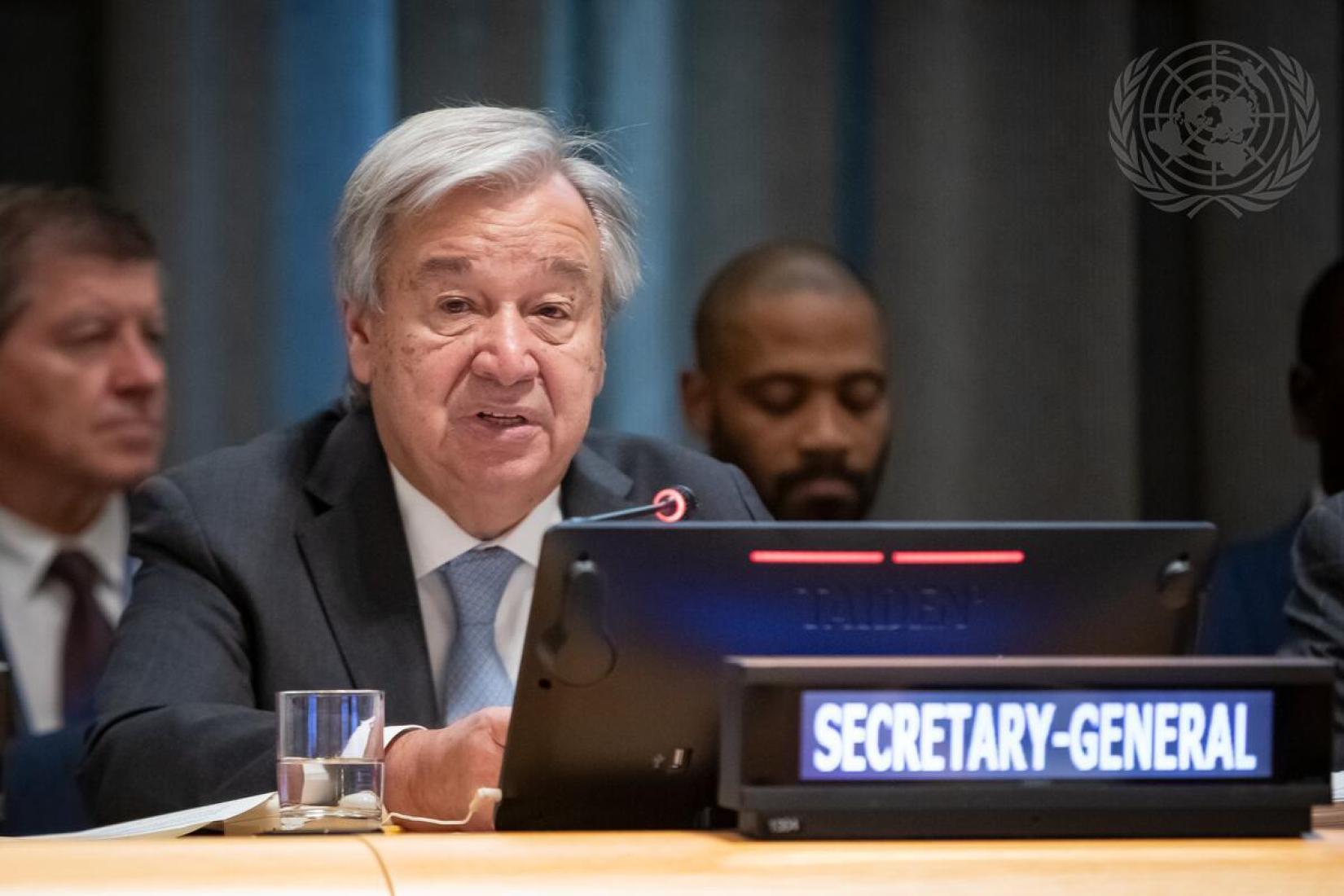 O secretário-geral António Guterres discursa na reunião ministerial preparatória para a Cúpula do Futuro, em 21 de setembro de 2023. Um ano antes da Cúpula do Futuro, de setembro de 2024, o presidente da 78ª sessão da Assembleia Geral, Dennis Francis, convocou uma reunião ministerial preparatória na sede da ONU.