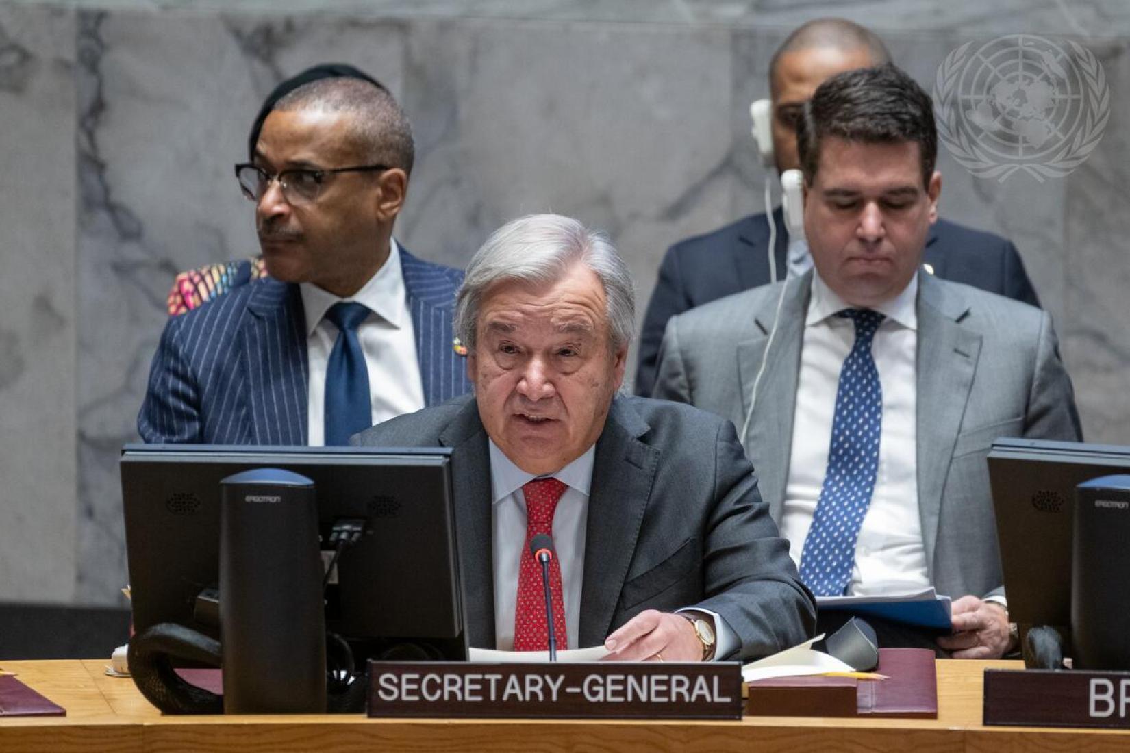 O secretário-geral da ONU, António Guterres, discursa na reunião do Conselho de Segurança sobre o Oriente Médio realizada no dia 24 de outubro de 2023.