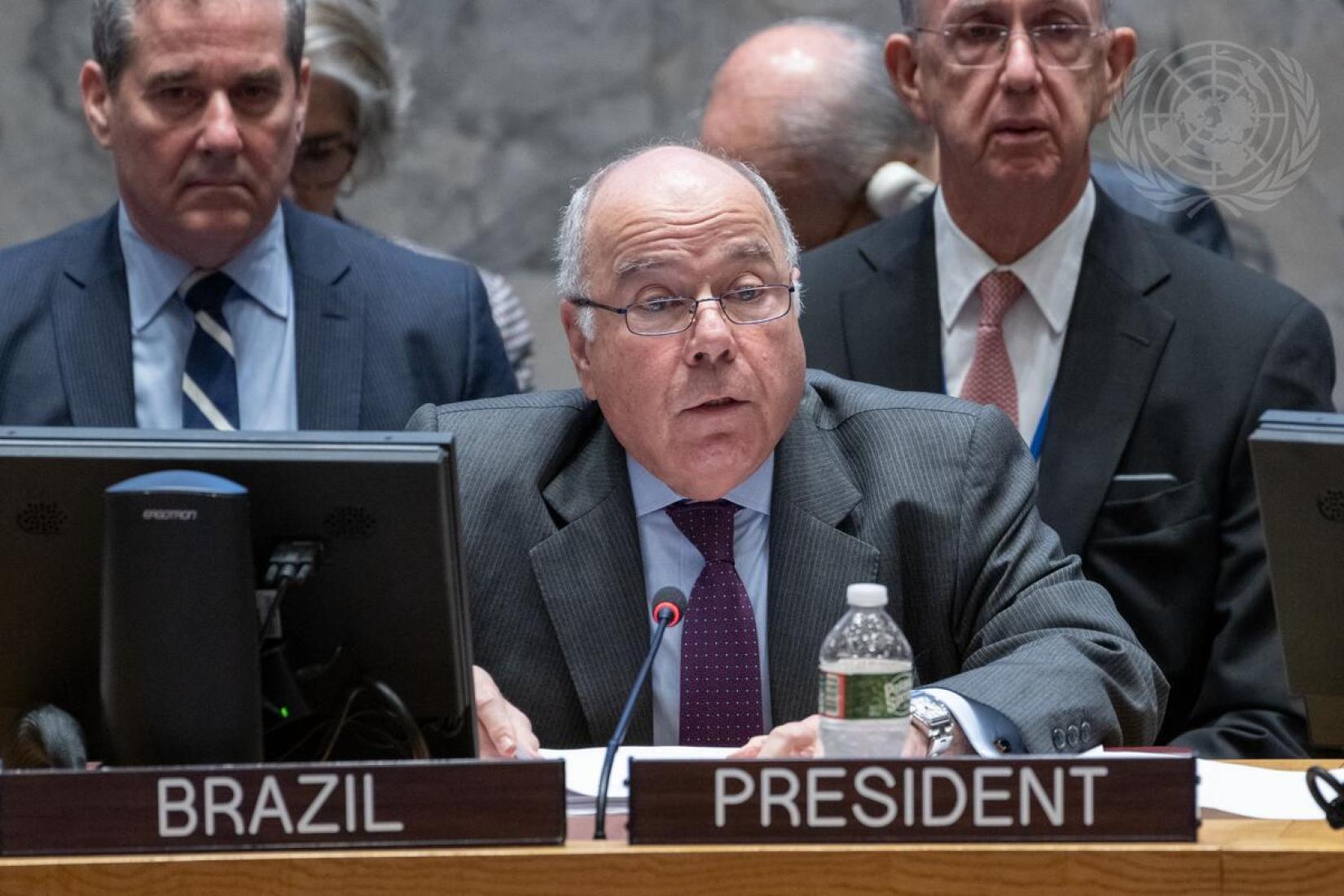 Mauro Vieira, ministro das Relações Exteriores do Brasil e presidente do Conselho de Segurança para o mês de outubro, preside a reunião do Conselho de Segurança sobre a situação no Oriente Médio, incluindo a questão palestina, em 24 de outubro de 2023. 