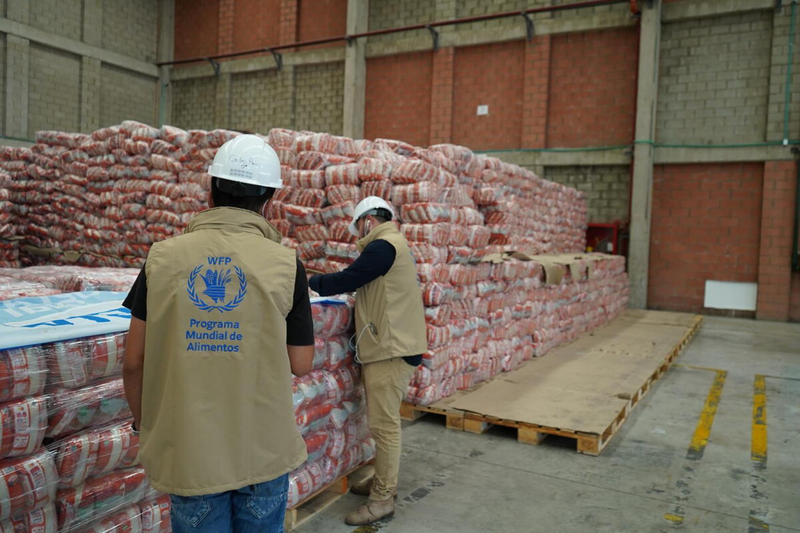 Armazém de distribuição de alimentos do WFP na Colômbia. 