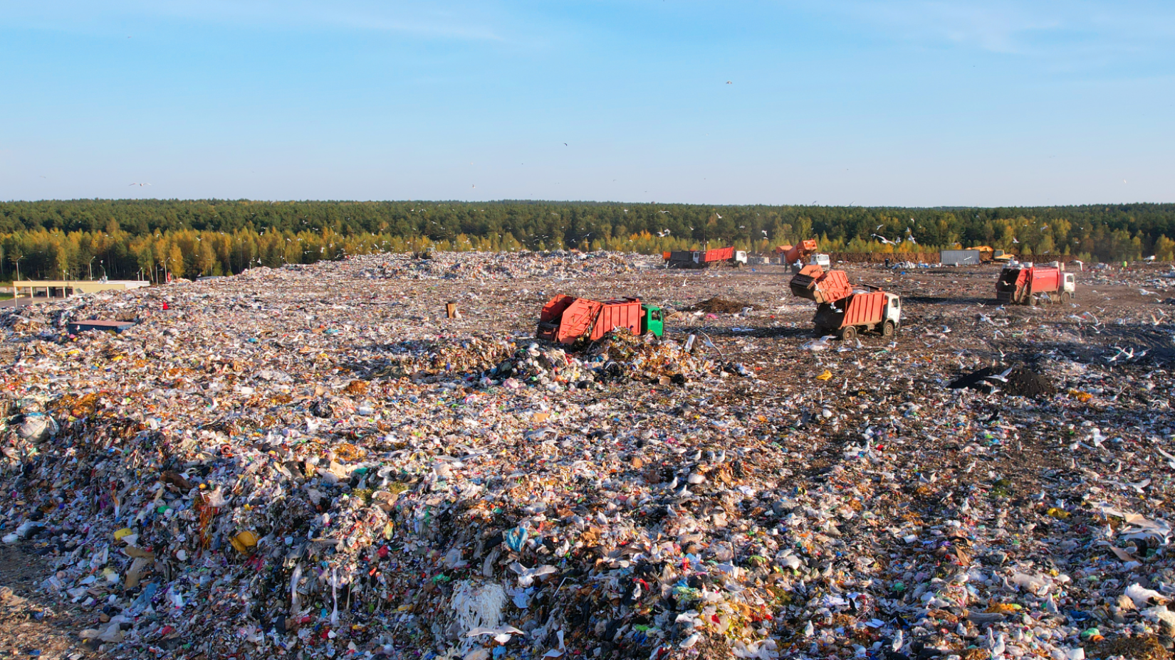 As emissões de metano causadas pelo ser humano poderiam ser reduzidas em até 45% dentro da década. Isto evitaria quase 0,3°C de aquecimento global até 2045, ajudando a limitar o aumento da temperatura global a 1,5˚C e colocando o planeta no caminho certo para atingir as metas do Acordo de Paris. A cada ano, a subsequente redução do ozônio ao nível do solo também evitaria 260 mil mortes prematuras, 775 mil visitas hospitalares relacionadas à asma.