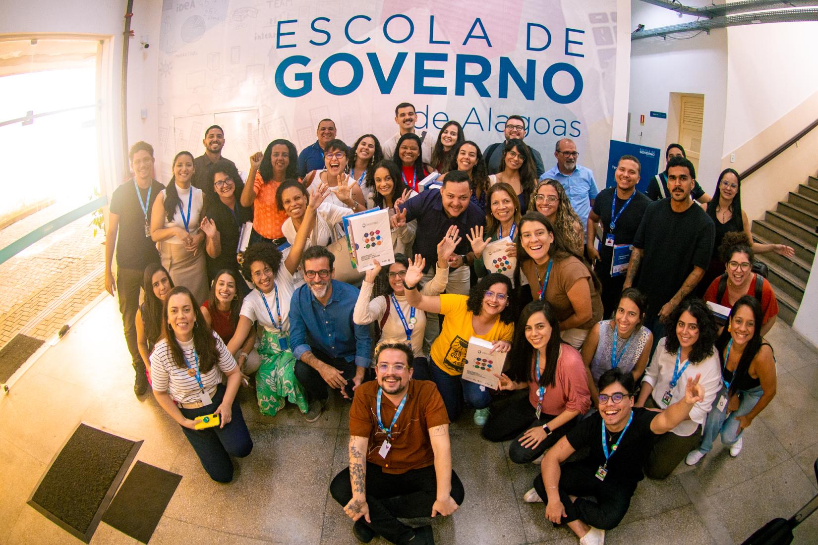 O curso teve cinco dias de duração e 20 horas de aula. Mais de 40 profissionais da gestão pública participaram, representando 19 secretarias e órgãos do governo. 