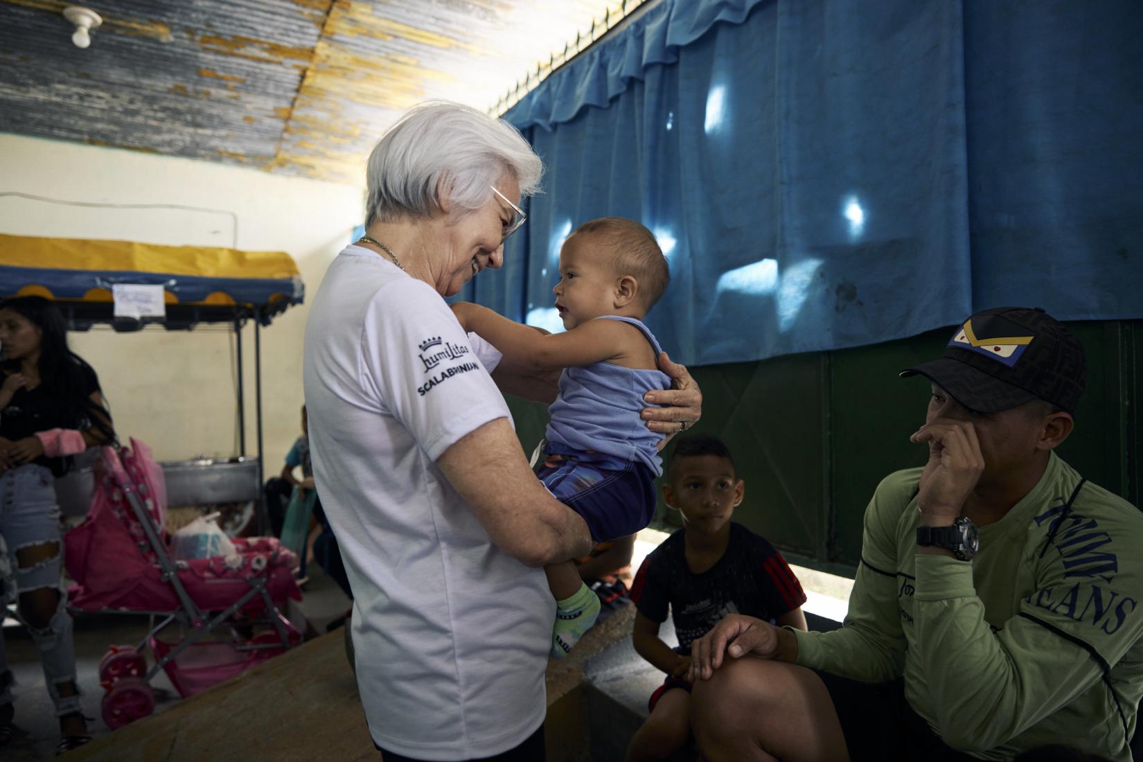 Tendo dedicado sua vida à causa dos refugiados, a irmã Rosita Milesi continua a moldar e personificar a abordagem acolhedora do Brasil junto às pessoas forçadas a fugir