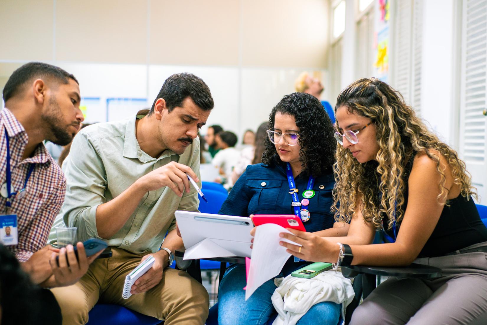 Cinquenta representantes de mais de 30 secretarias receberam mentoria do ONU-Habitat para desenvolver propostas e analisar políticas públicas. Crédito: Thayane Massopust/ONU-Habitat