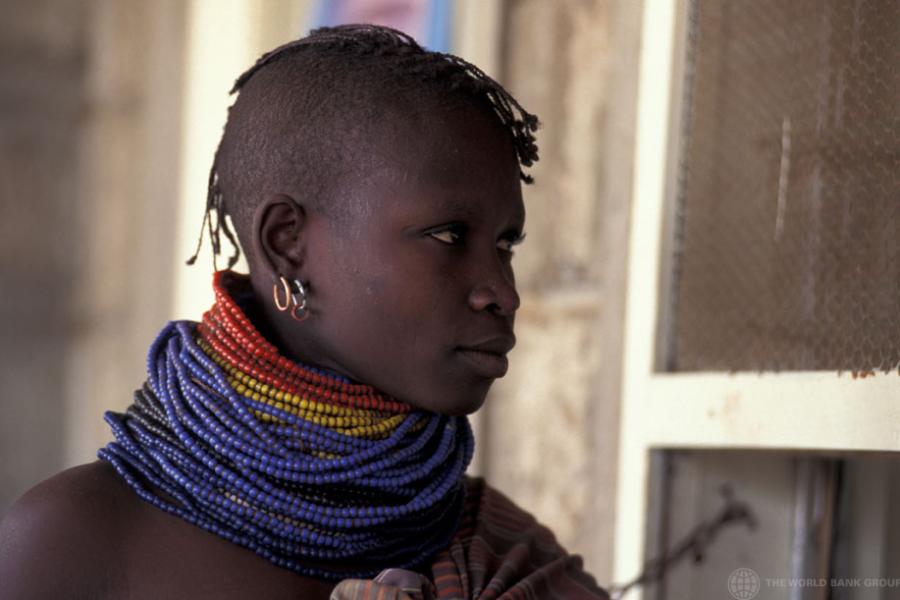 Mulher indígena do Quênia (arquivo)