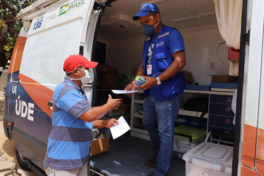 Trabalhadores da OIM percorrem o estado de Roraima para prestar atendimento médico
