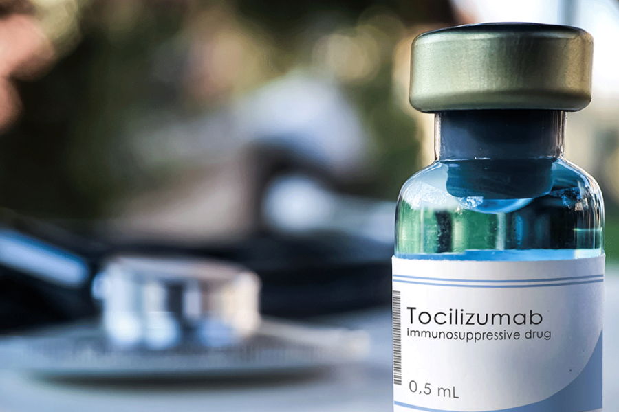 frasco de tocilizumabe
