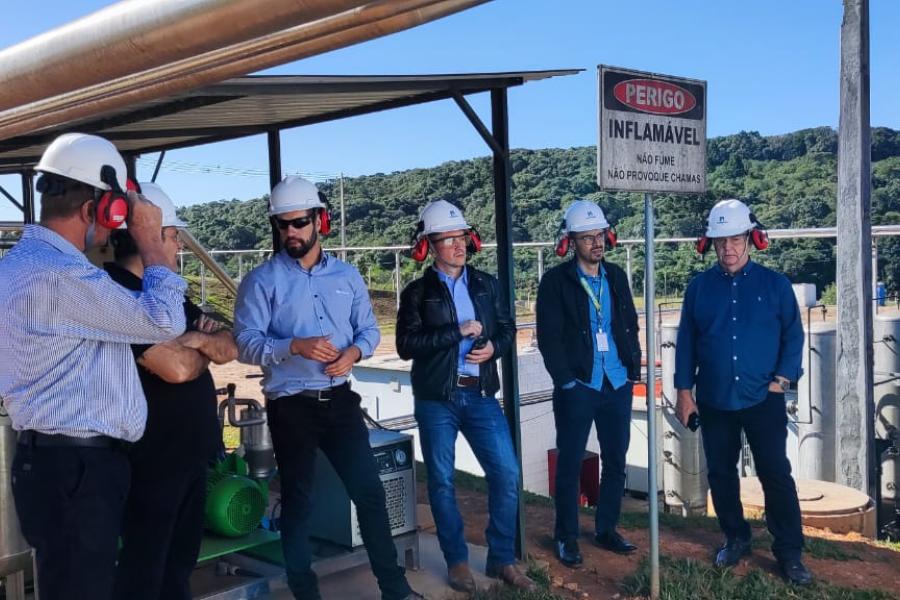 Representantes do governo de Mato Grosso visitaram plantas de biogás apoiadas pelo projeto GEF Biogás Brasil no Paraná para conferir boas práticas do setor.