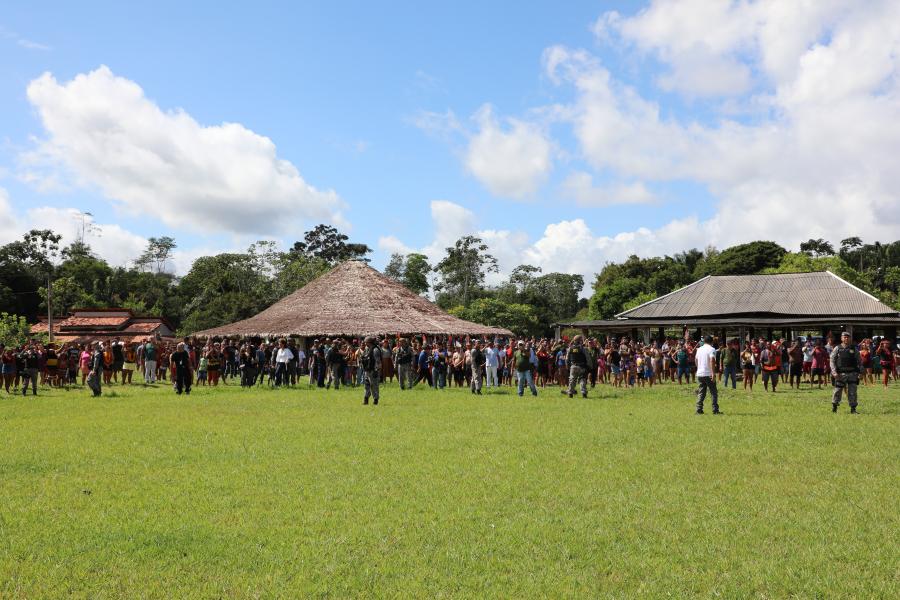 A área da Terra Indígena é de 2.800 km 2, abrangendo os municípios de Nova Esperança do Piriá, Paragominas e Santa Luzia do Pará, no nordeste paraense, a cerca de 250 quilômetros de Belém.    