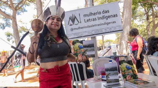 Eva Potiguara é uma das articuladoras do “Mulherio das Letras Indígenas”, que estimula a escrita entre mulheres indígenas Brasil afora